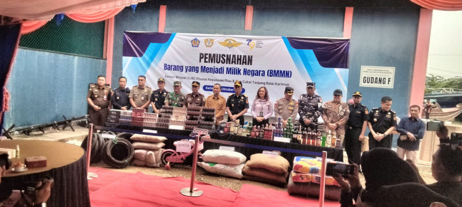 Bea Cukai Kepri Musnahkan Barang Ilegal Senilai Rp5,46 Miliar di Karimun