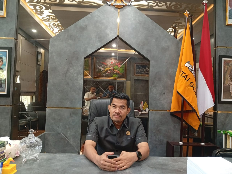 Wakil Ketua DPRD Kampar  Iib Nursaleh Sayangkan Konflik Bupati dan Sekda: Jangan Ganggu Stabilitas Daerah