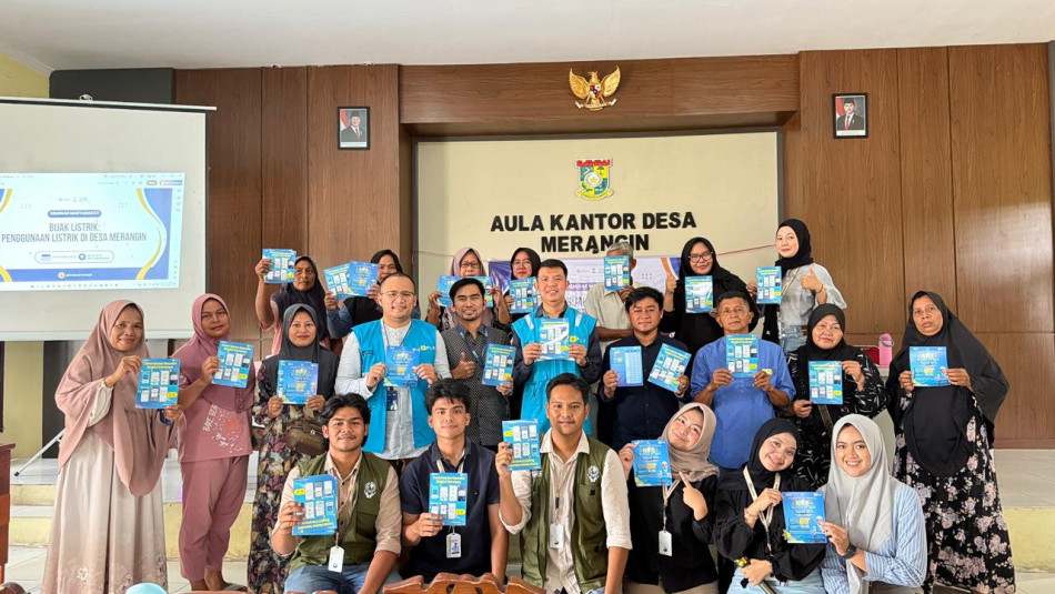 PLN UP3 Bangkinang Ajak Warga Desa Merangin Gunakan Listrik Secara Bijak