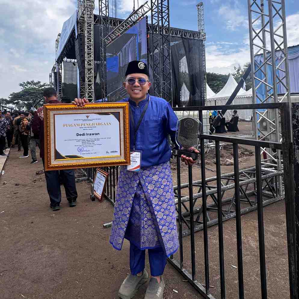 Disdikpora Kampar Beri Dukungan dan Ucapan Selamat atas Penghargaan Pemuda Pelopor Desa yang Diraih Dedi Irawan