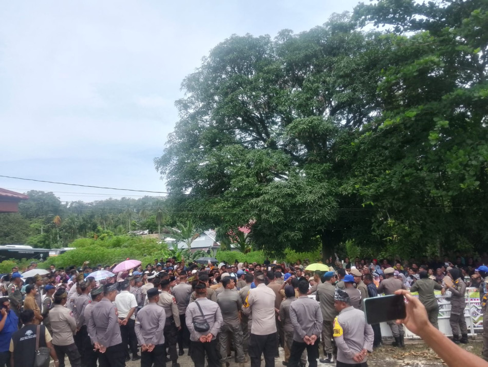 Demo Ratusan Warga Rokan Hulu: Tuntutan Pembebasan vs Proses Hukum yang Berjalan