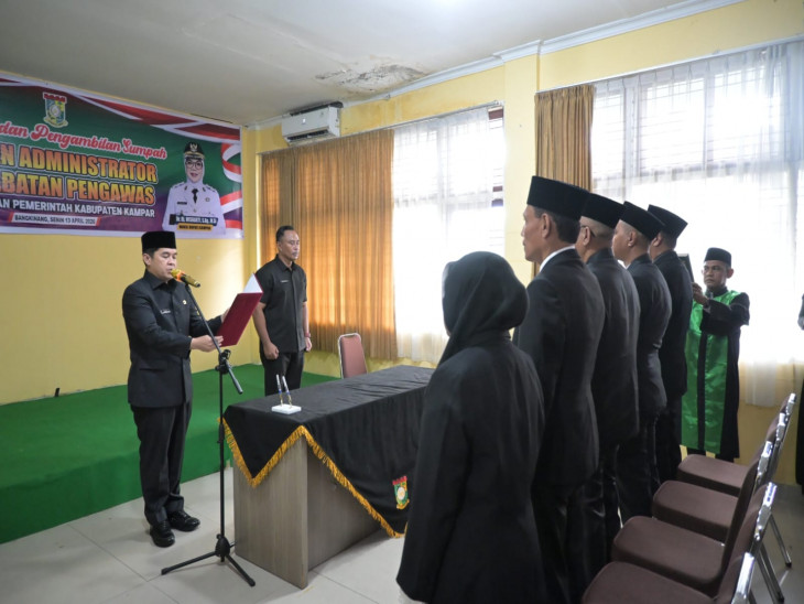 Pemkab Kampar Lantik Pejabat Administrator dan Pengawas, Perkuat Kinerja Pemerintahan