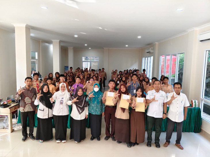 Bunda Literasi Kampar Hadiri Pembekalan Lomba Resensi Buku Tingkat Pelajar