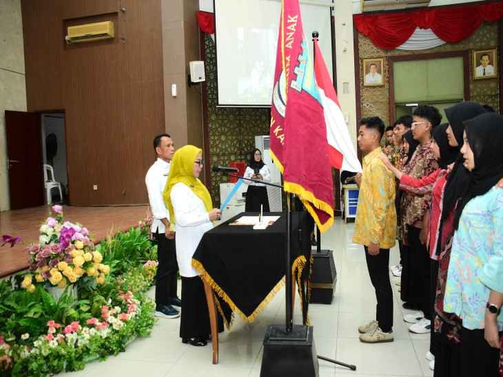 Wabup Kampar Pimpin Rakor KLA 2026, Lantik Forum Anak dan Deklarasikan Rumah Ibadah Ramah Anak