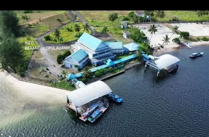 Rp85 Miliar Terbuang? Pelabuhan Internasional Berakit Kini Terbengkalai dan Rusak Parah