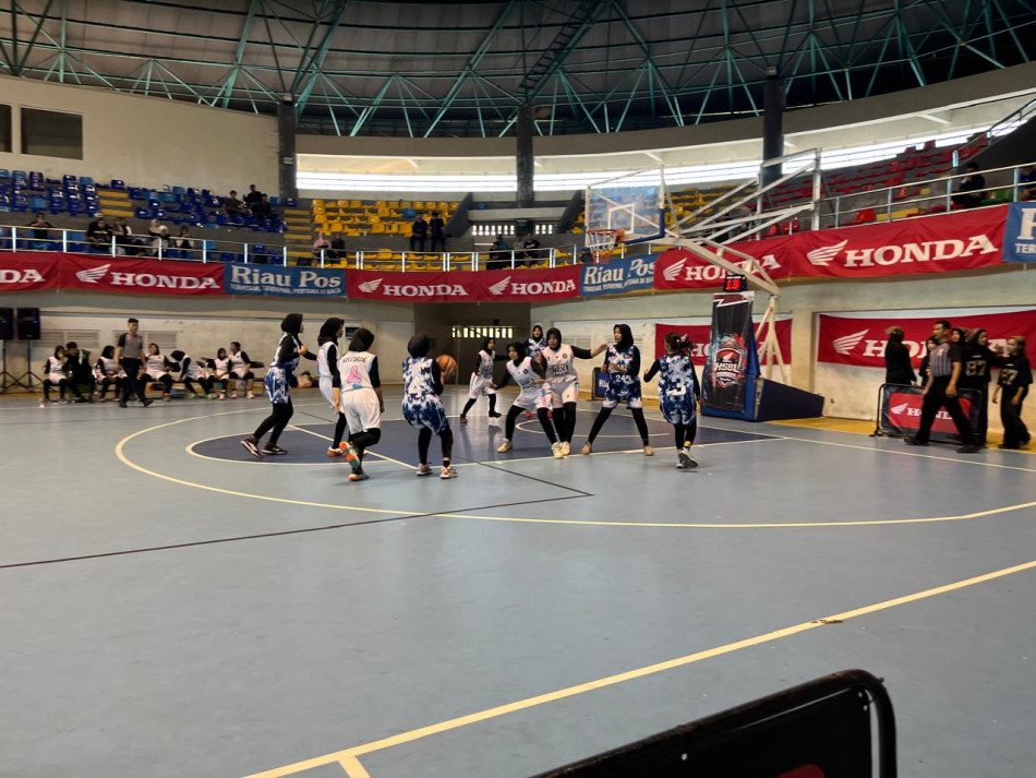 SMAN 2 Bangkinang Kota Tekuk SMAN 1 Tambang 4-0, Melaju ke Semifinal HSBL 2026