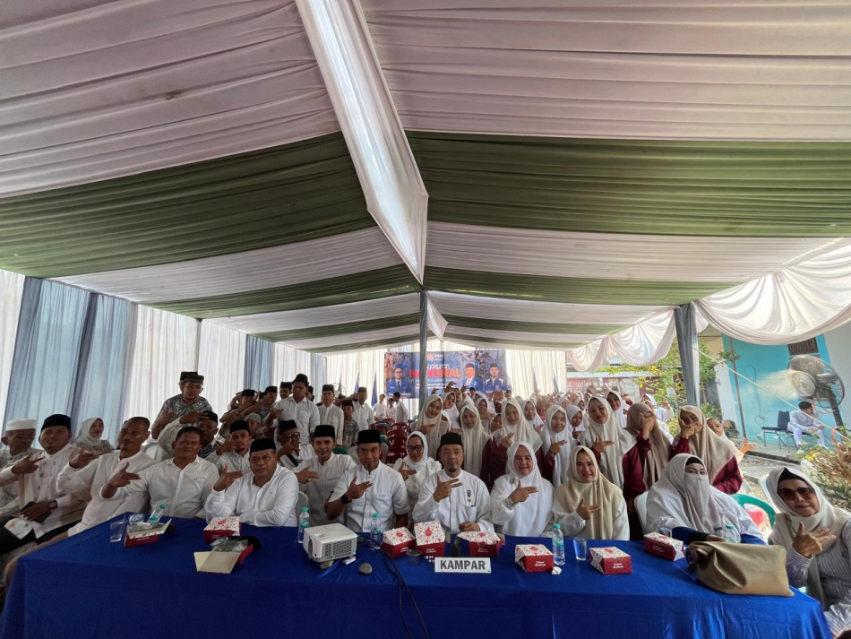 Milad ke-28 PAN di Kampar, Santuni 135 Anak Yatim dan Tegaskan Komitmen Gerak Cepat Bantu Rakyat